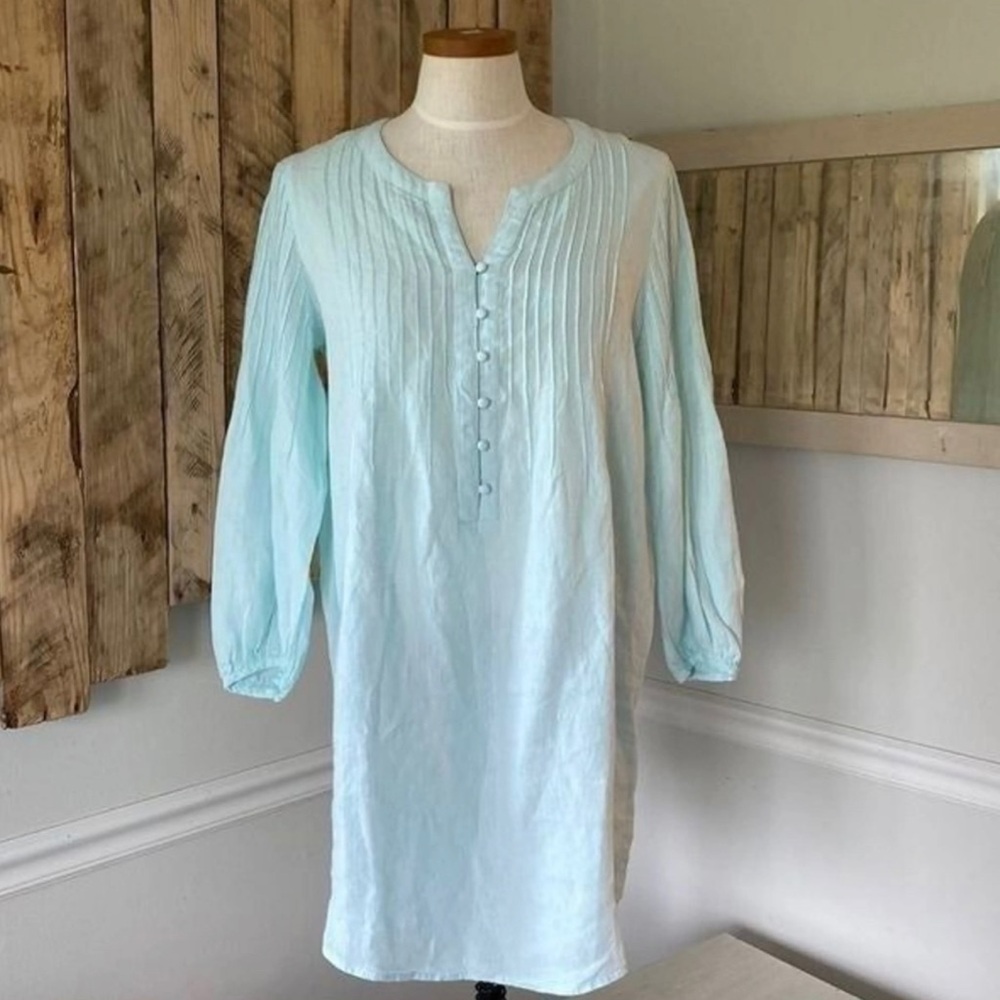 Vineyard Vines Linen dress/coverup. Medium.